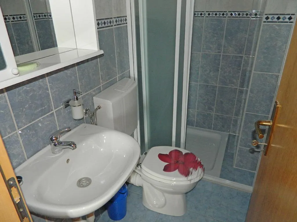 Apartment Carlijeva PUY