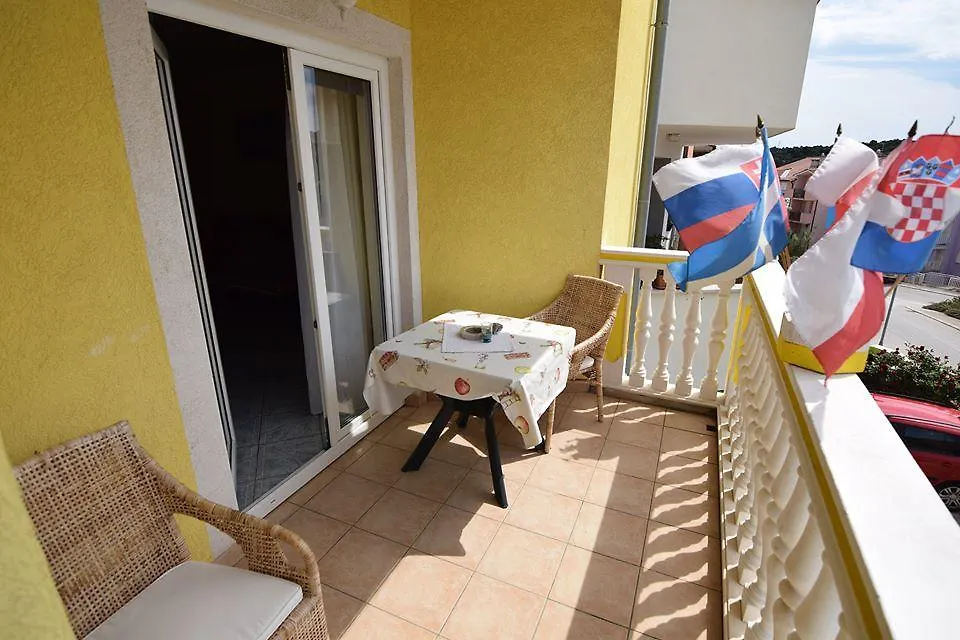 Apartment Carlijeva Pula