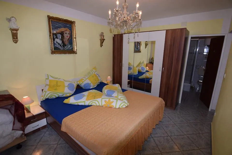 Apartment Carlijeva Pula