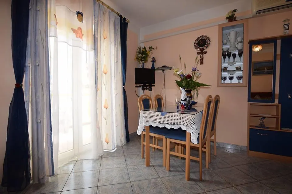 Apartment Carlijeva Pula